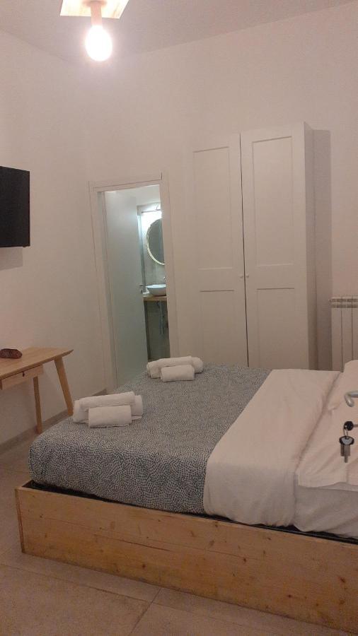 Arco Del Sacramento Casa Vacanze Bénévent Chambre photo